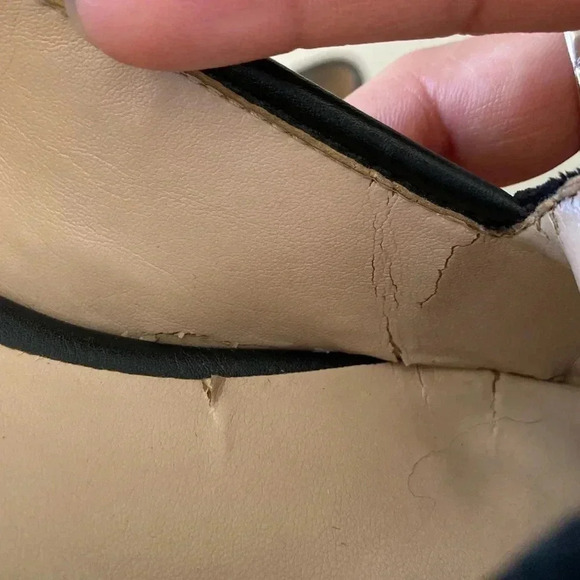 Aldo women's black leather point toe‎ slip on flats size 8 - Picture 11 of 16